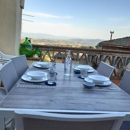 Appartamento Viola 27 Perugia Luaran gambar