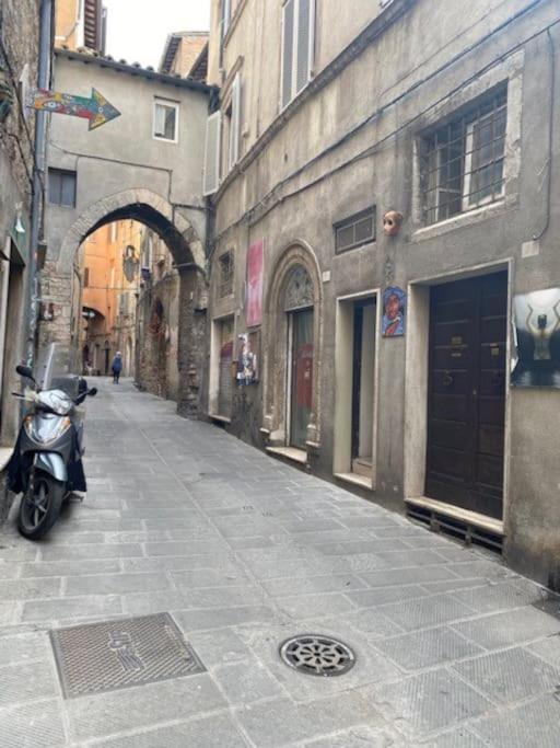 Appartamento Viola 27 Perugia Luaran gambar
